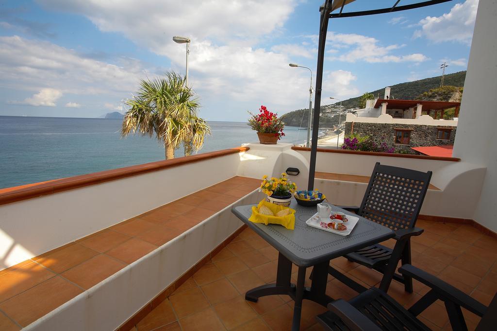 Hotel Residence Acquacalda Lipari  Luaran gambar