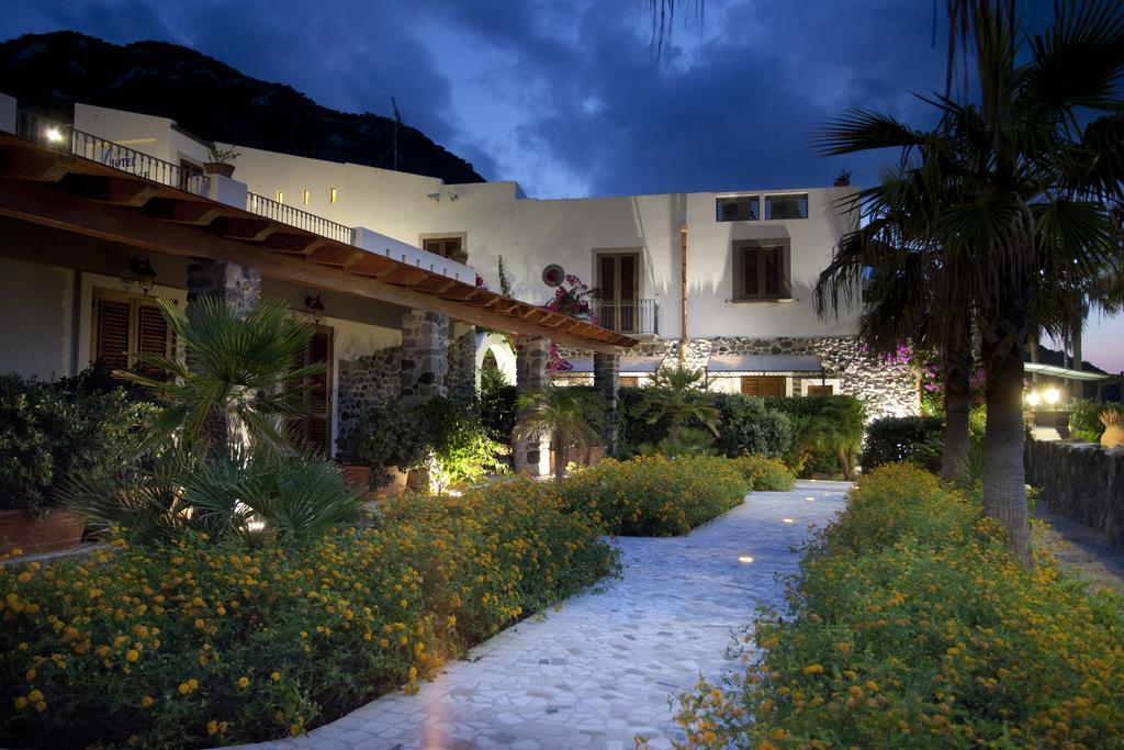 Hotel Residence Acquacalda Lipari  Luaran gambar