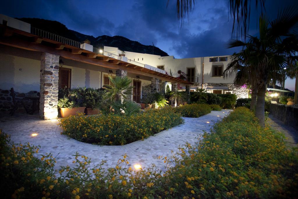 Hotel Residence Acquacalda Lipari  Luaran gambar
